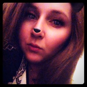 Meet your Posher, Alexandra